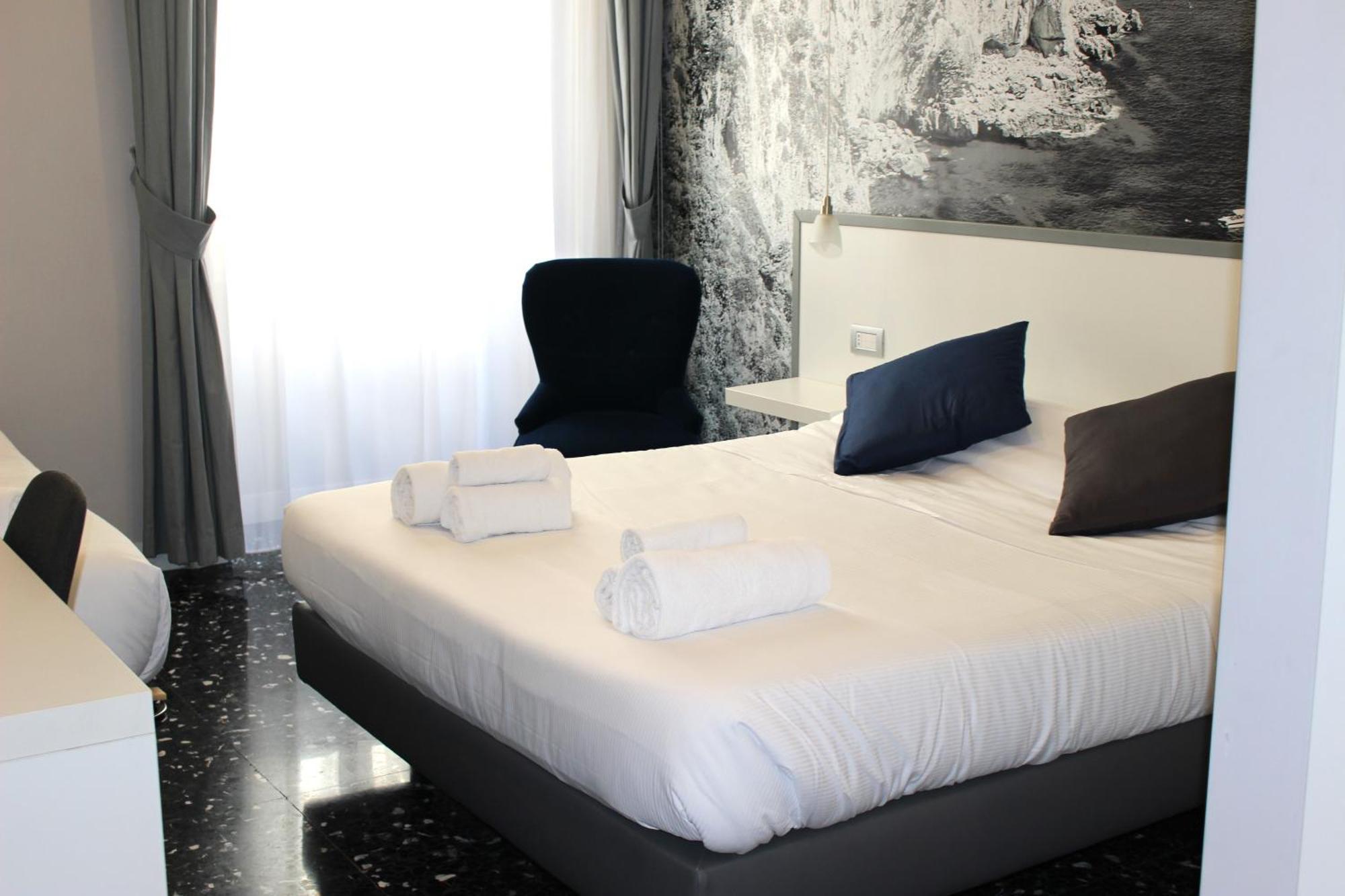 Beverello Rooms Naples Extérieur photo