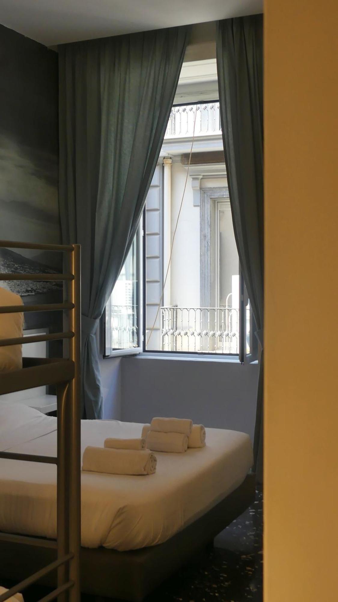 Beverello Rooms Naples Extérieur photo